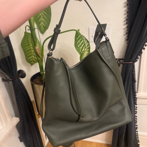best mini backpack pintrest pinterest @kyliieee | louis vuitton mini palm springs backpack outfit
